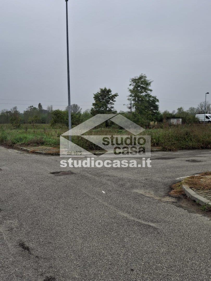 Terreno Residenziale in vendita a Linarolo