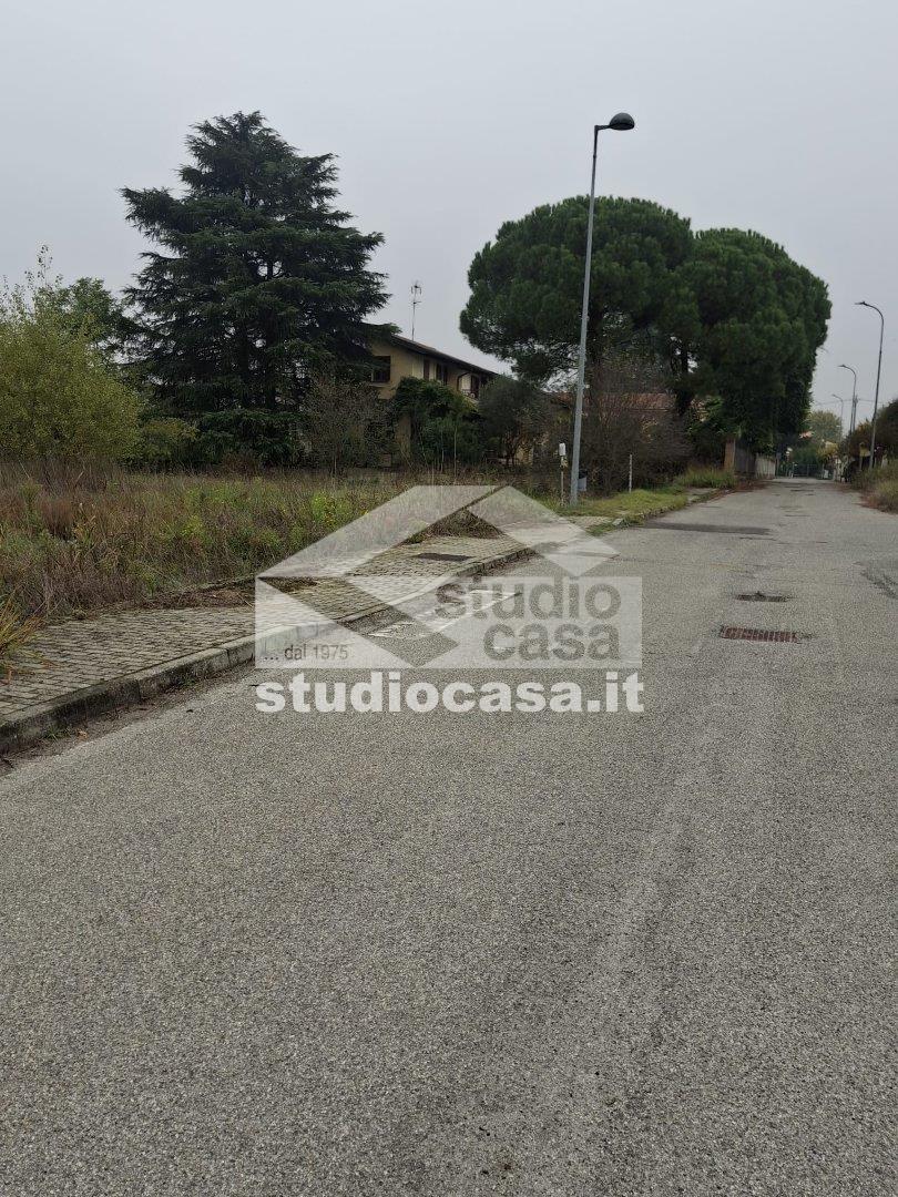 Terreno Residenziale in vendita a Linarolo