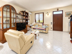 Villa a schiera in vendita a Marzano