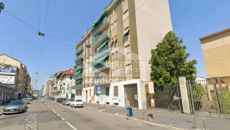 Box / Autorimessa in vendita a Milano