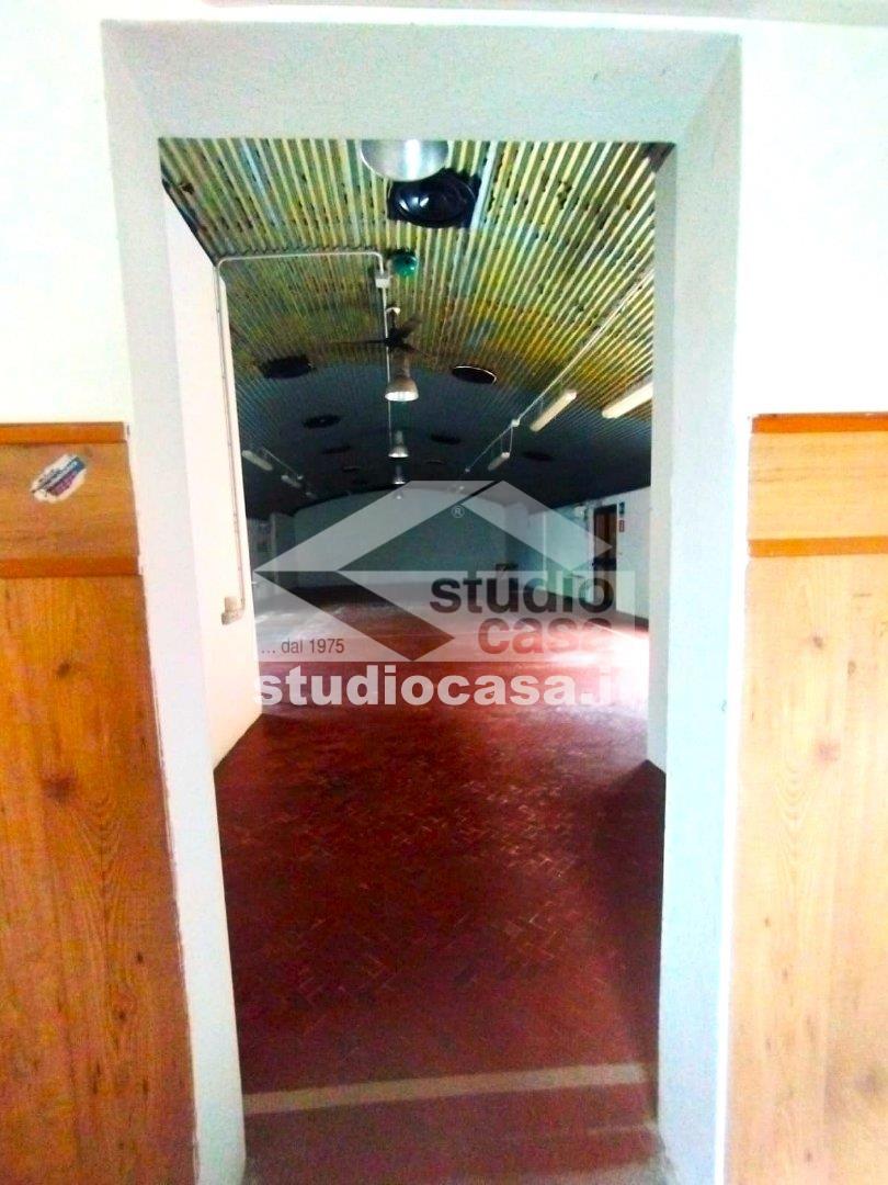 Laboratorio in affitto a Linarolo