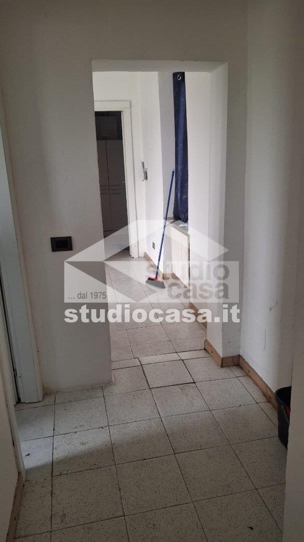 Appartamento in vendita a Linarolo