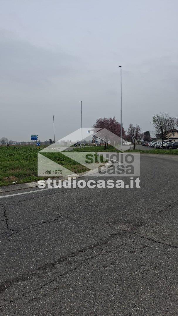 Appartamento in vendita a Linarolo