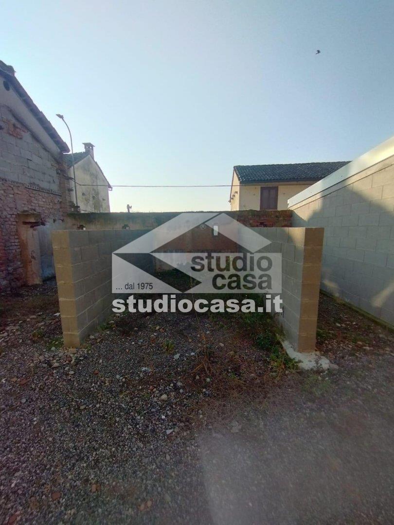 Casa Unifamiliare in vendita a Linarolo