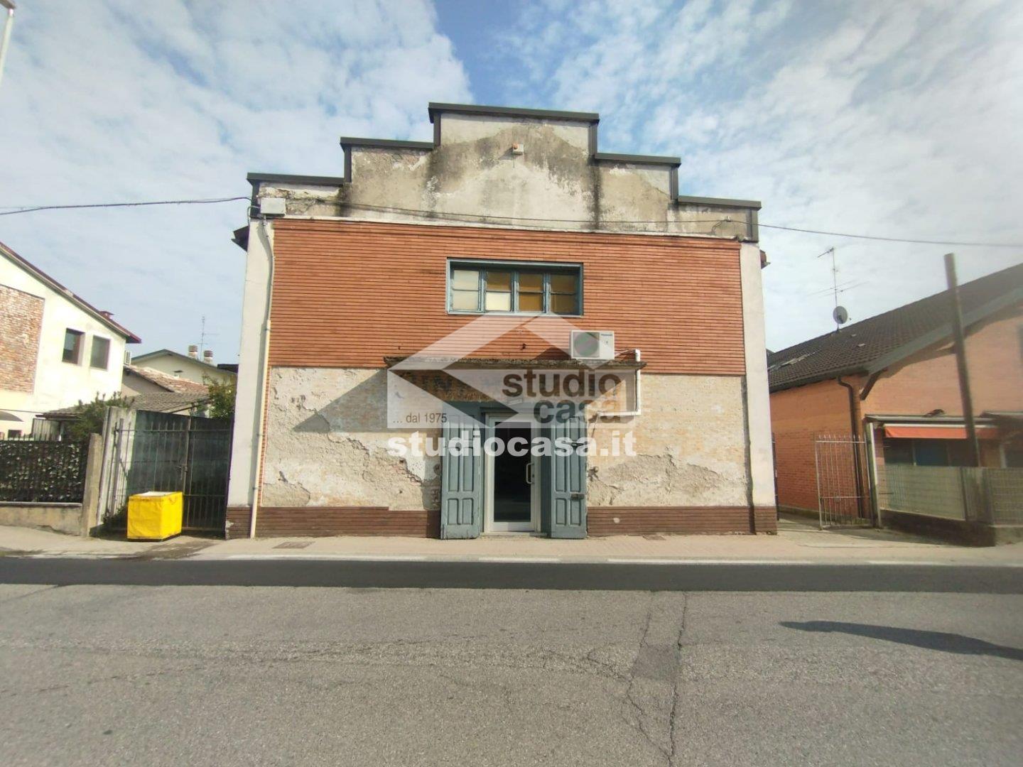 Deposito in affitto a Linarolo