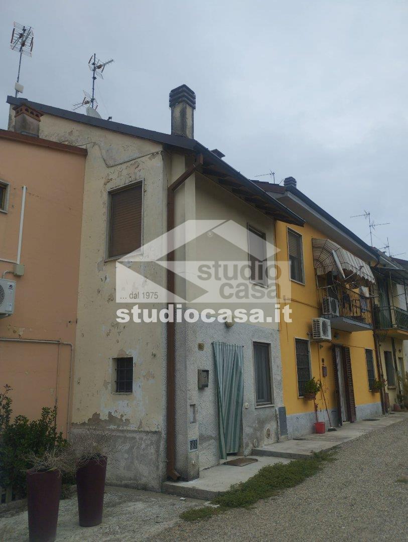 Casa Unifamiliare in vendita a Corteolona e Genzone