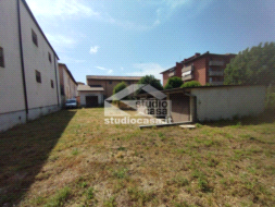 Box / Autorimessa in vendita a Belgioioso