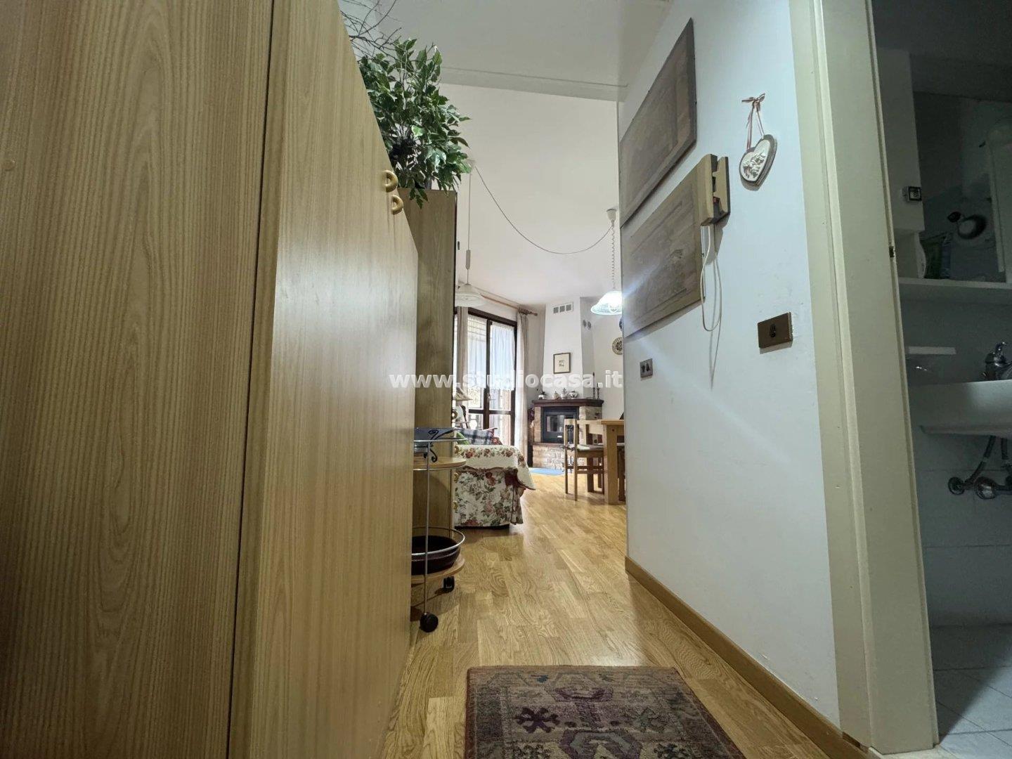 Appartamento in vendita a Castione della Presolana