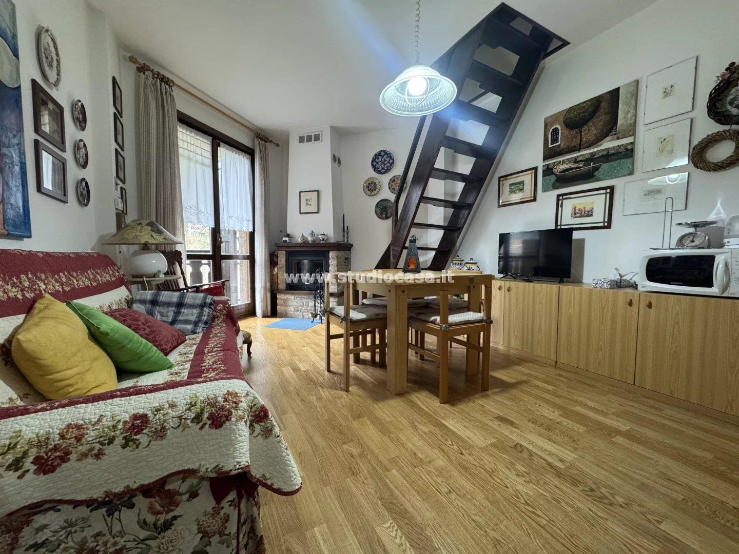 Appartamento in vendita a Castione della Presolana