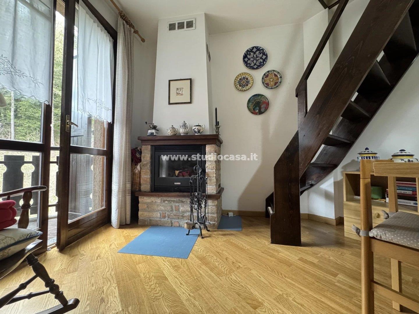 Appartamento in vendita a Castione della Presolana