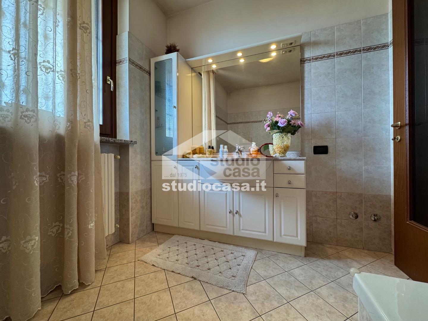 Villa a schiera di testa in vendita a Ricengo
