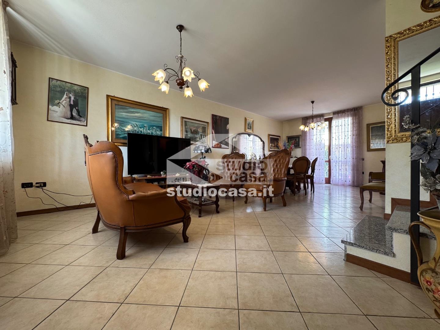 Villa a schiera di testa in vendita a Ricengo
