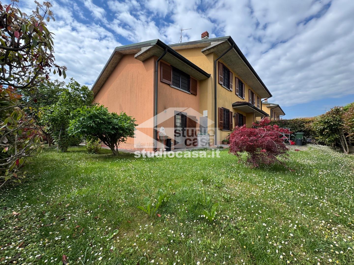 Villa a schiera di testa in vendita a Ricengo
