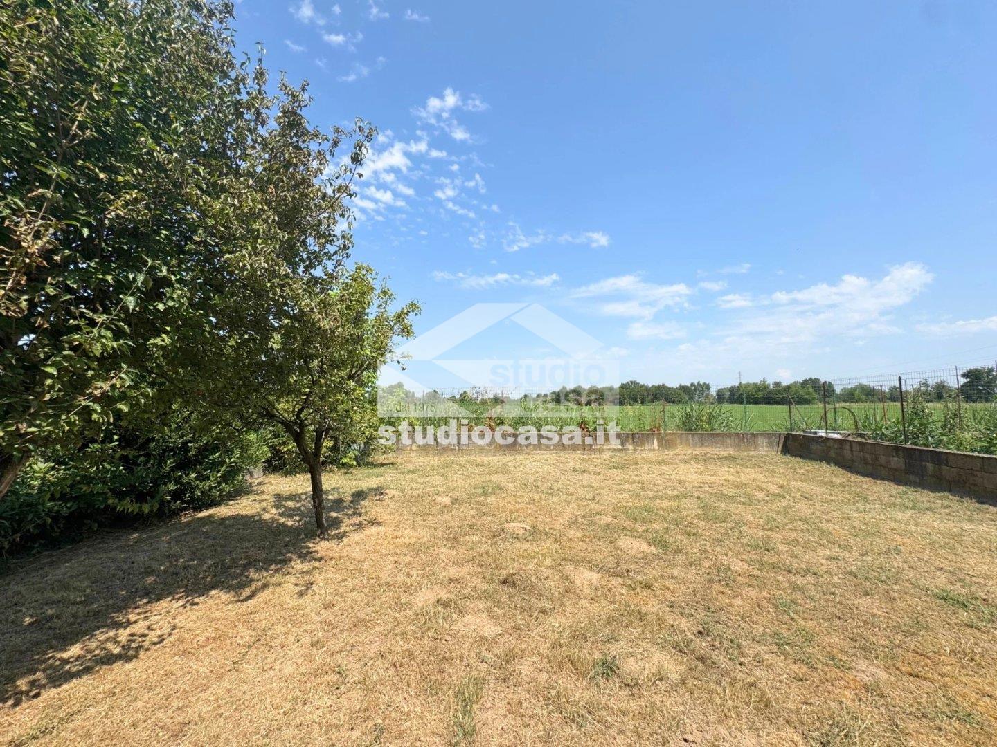 Casa Bifamiliare in vendita a Romanengo