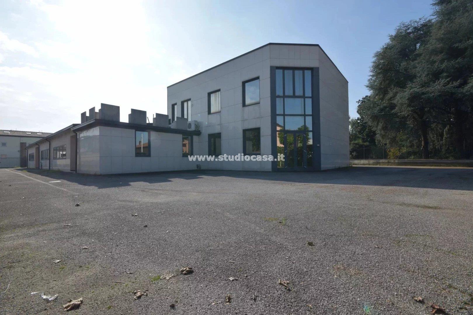 Azienda in vendita a Madignano