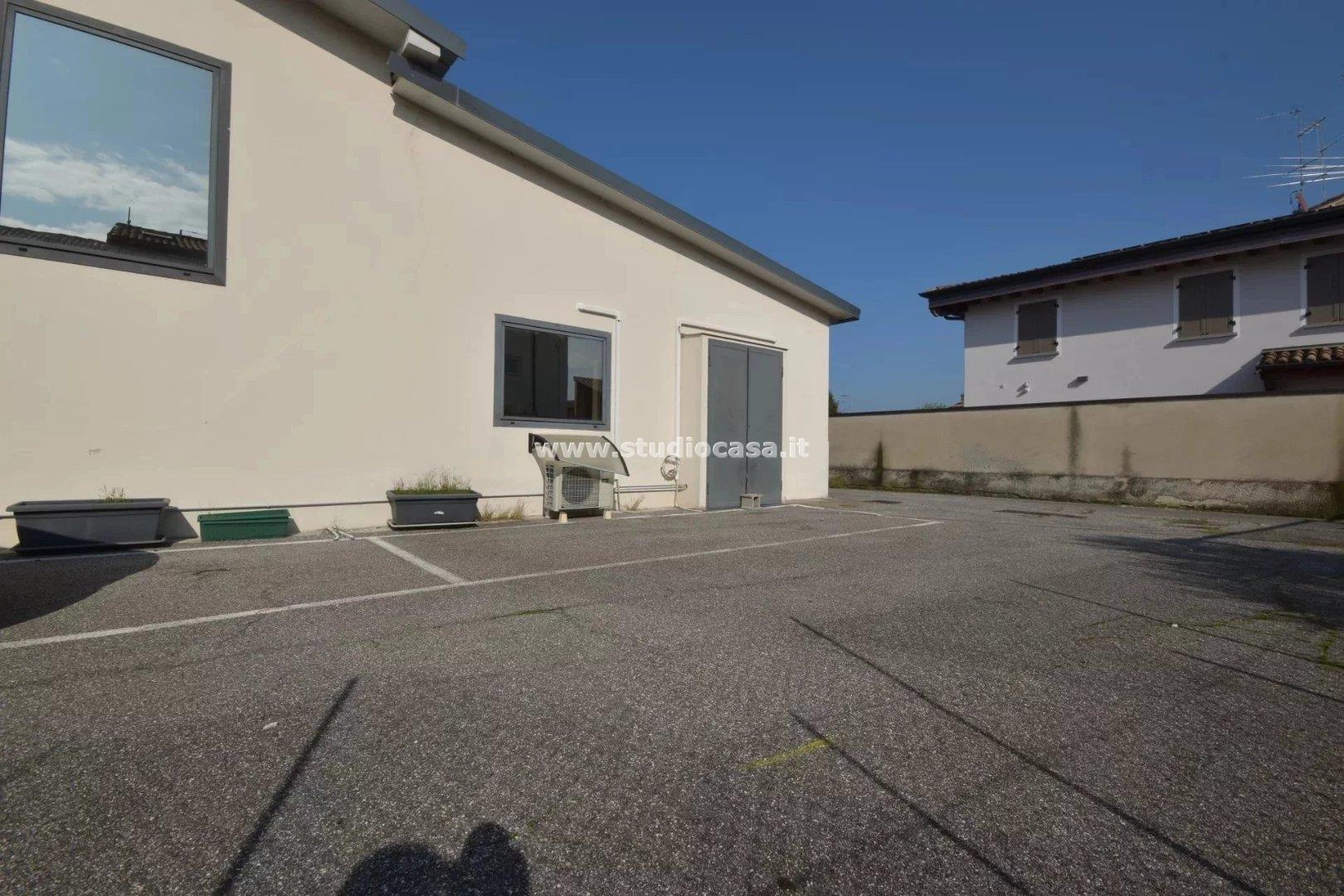 Azienda in vendita a Madignano