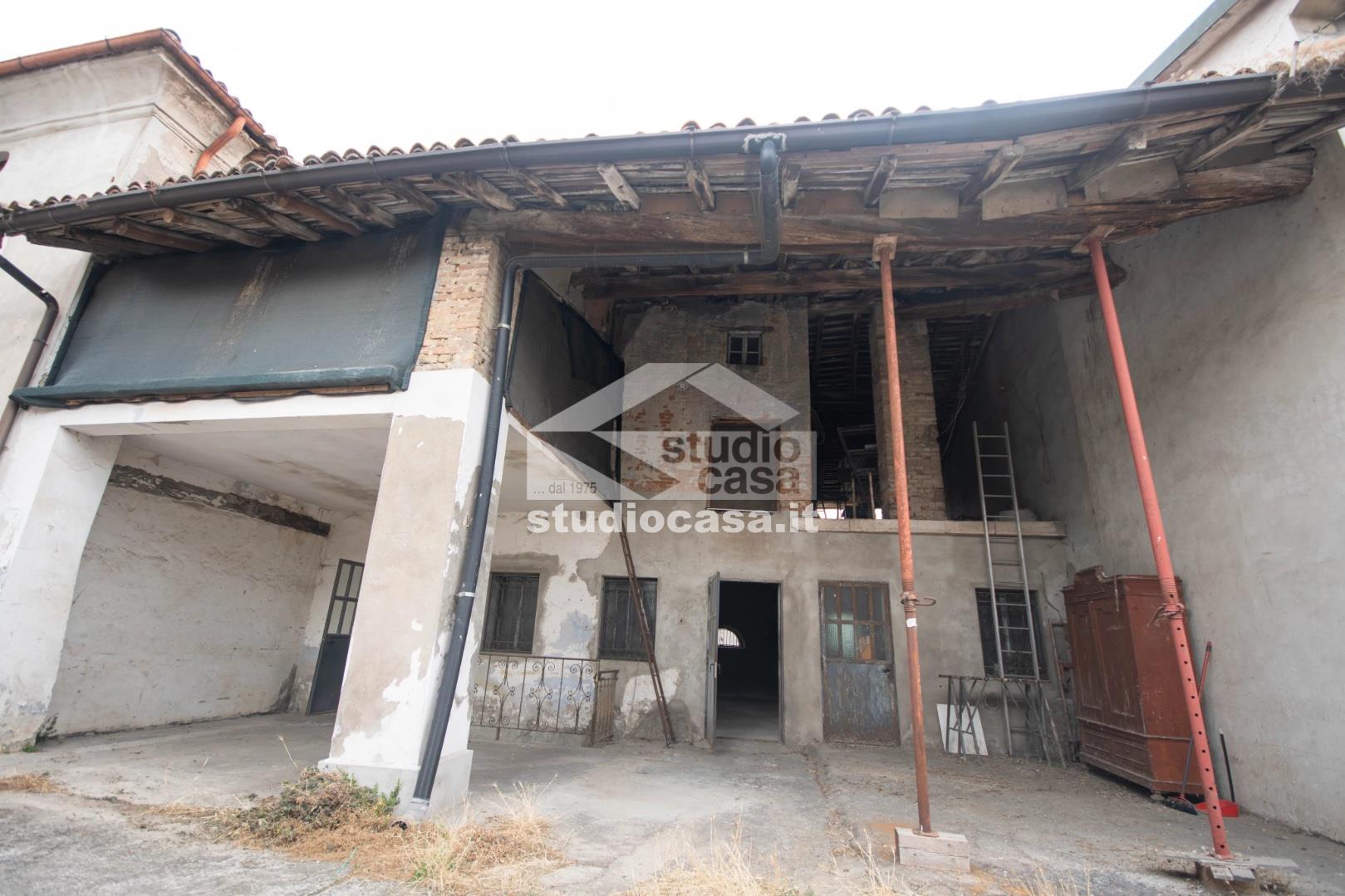 Casa Rustica in vendita a Sergnano