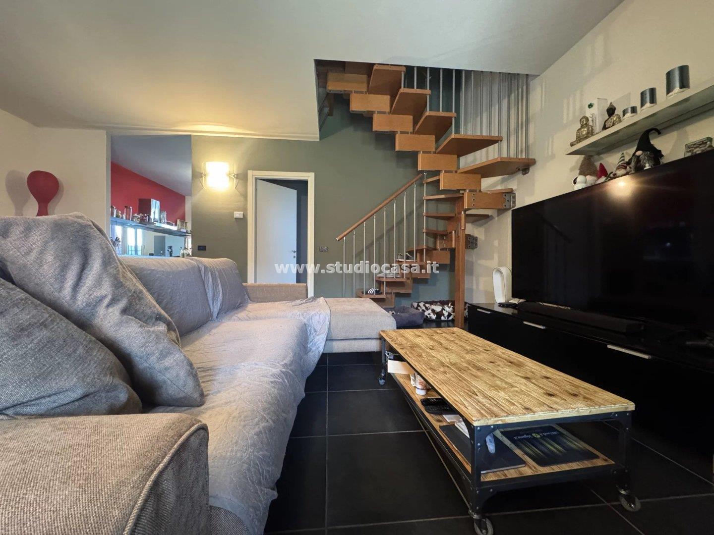 Villa Bifamiliare in vendita a Fiesco