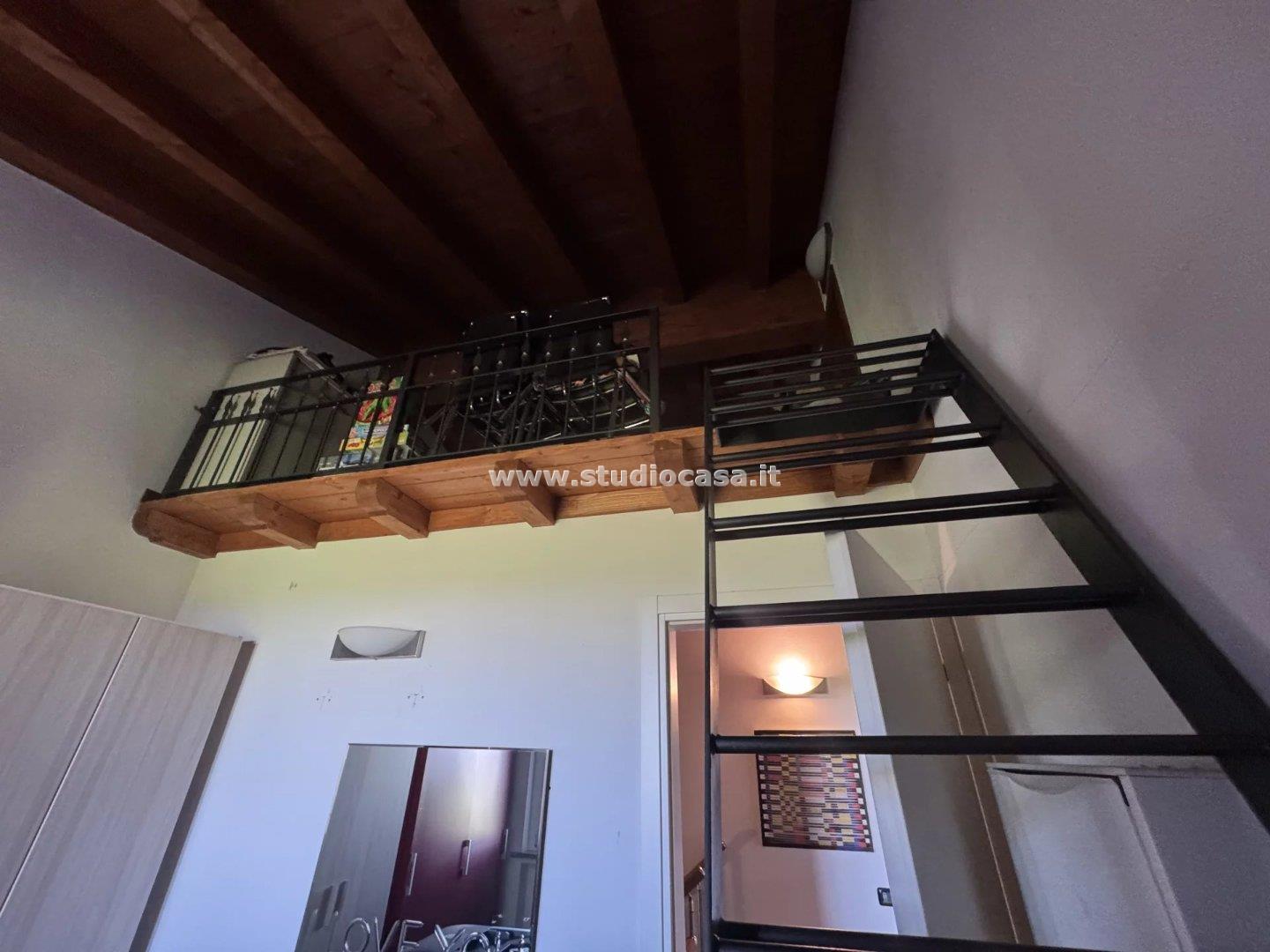 Villa Bifamiliare in vendita a Fiesco