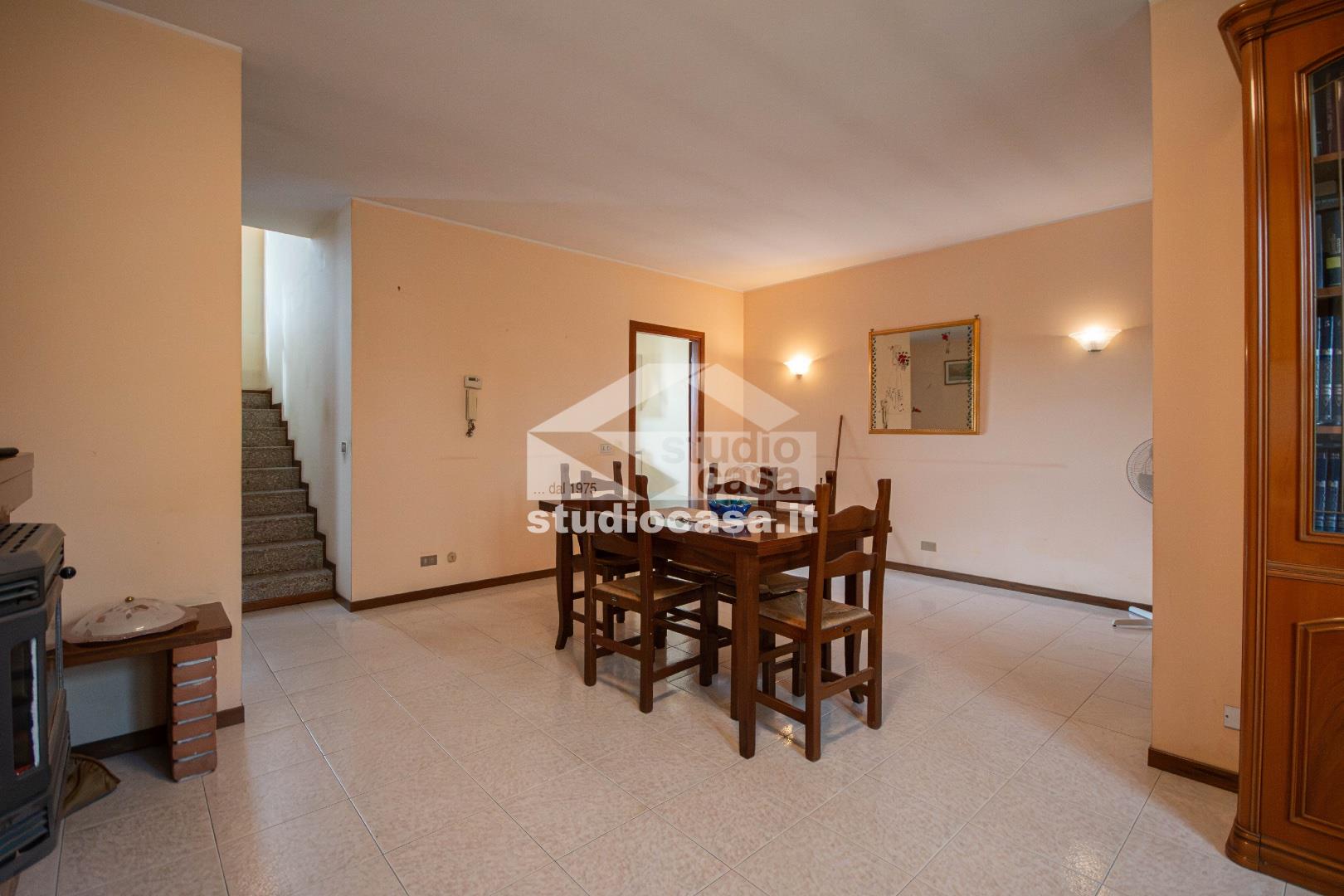Villa Bifamiliare in vendita a Trigolo