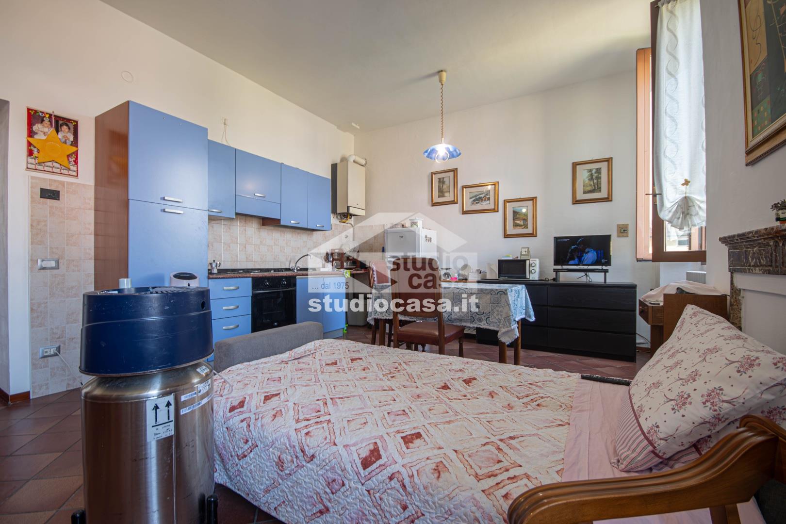 Casa Plurifamiliare in vendita a Genivolta