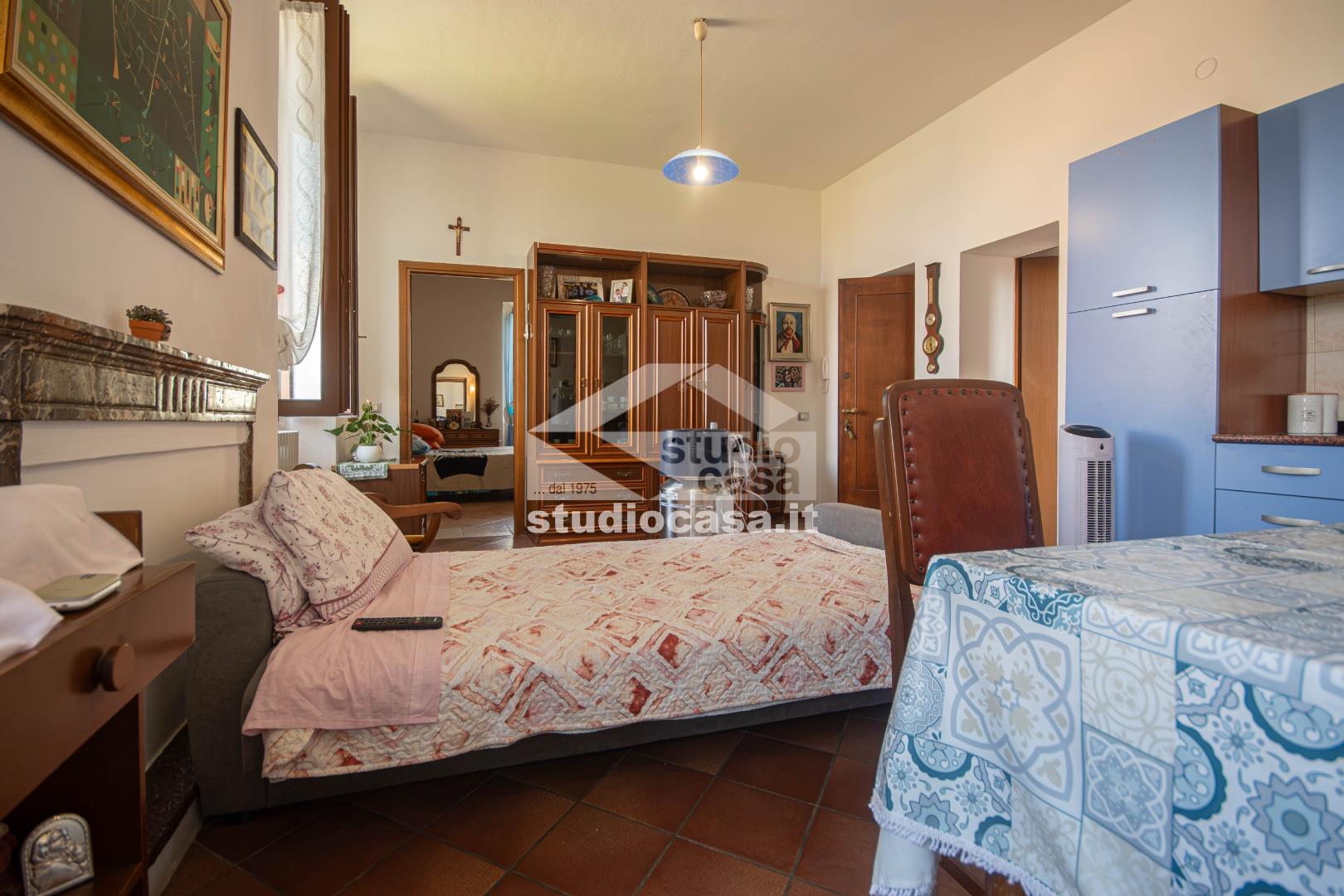 Casa Plurifamiliare in vendita a Genivolta