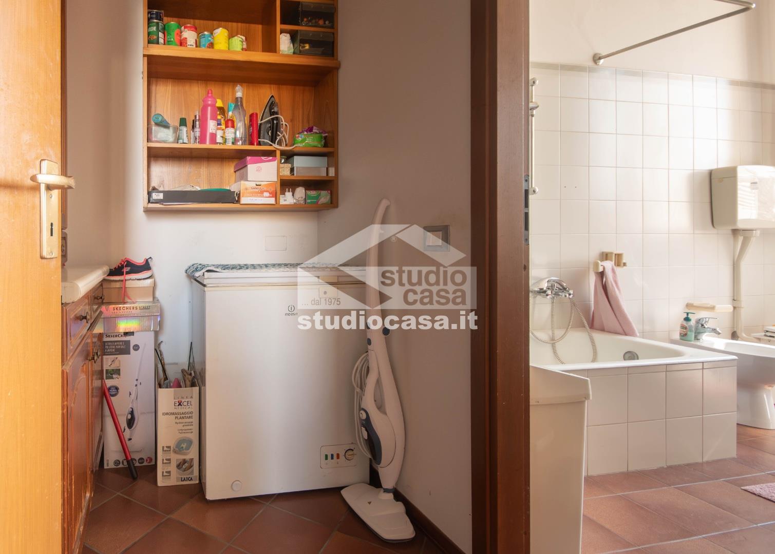 Casa Plurifamiliare in vendita a Genivolta