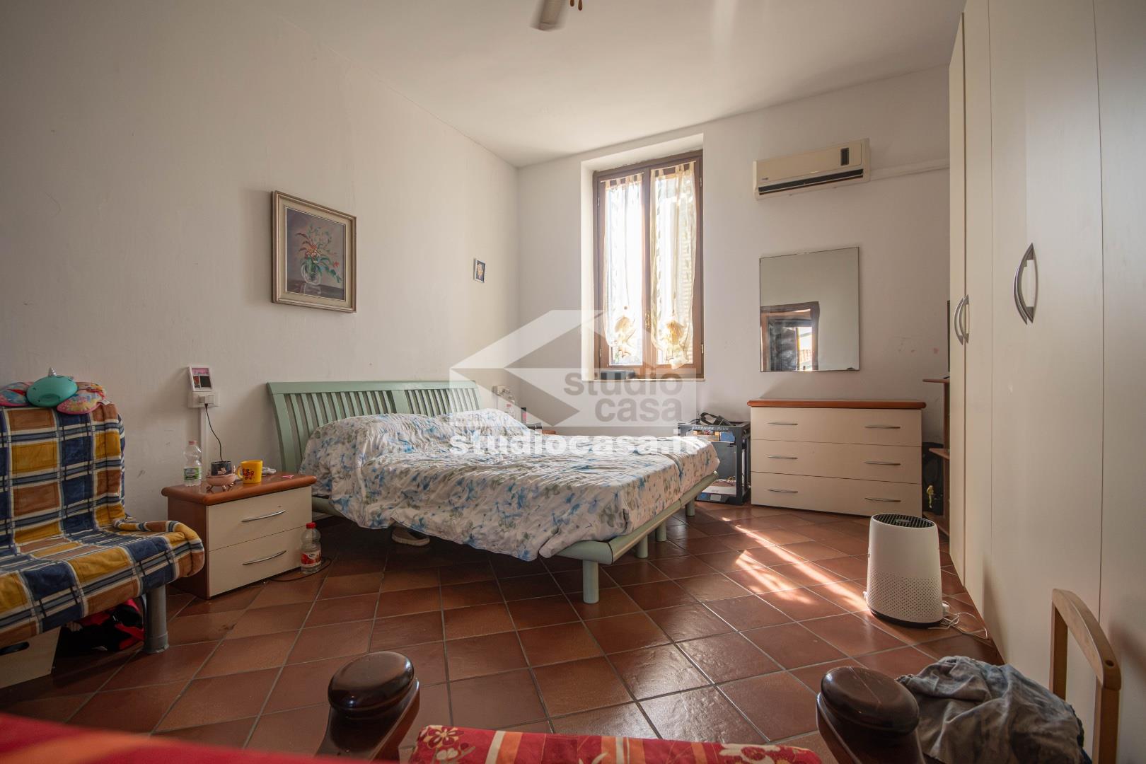 Casa Plurifamiliare in vendita a Genivolta