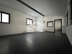 Negozio in vendita a Crema