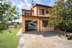 Villa Bifamiliare in vendita a Trigolo