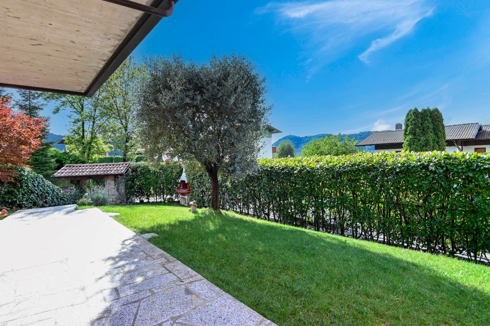 Appartamento in vendita a Selvino