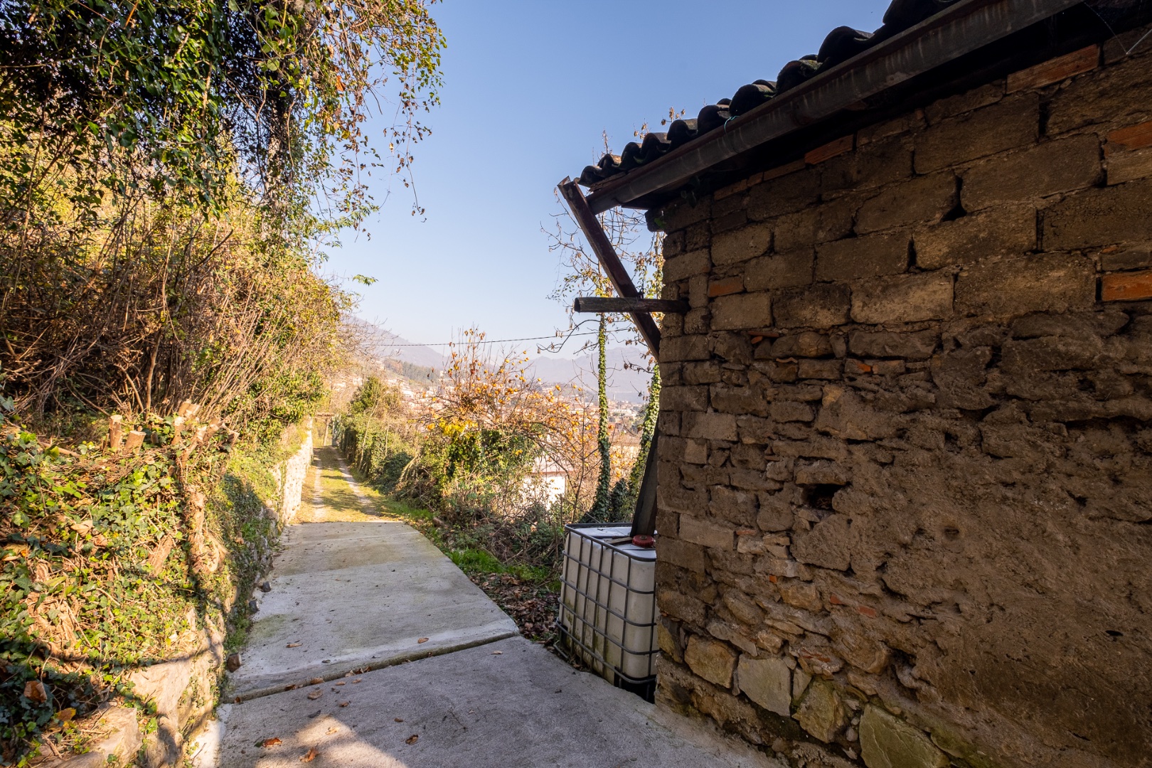 Cascina in vendita a Albino