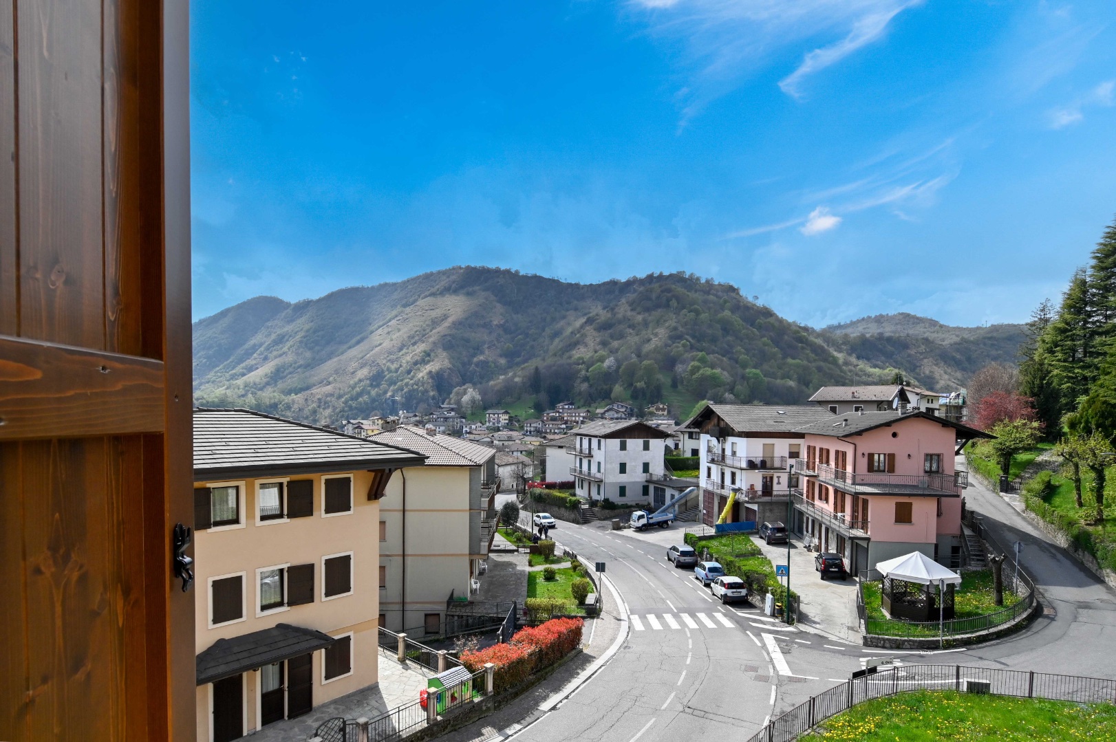 Appartamento in vendita a Selvino