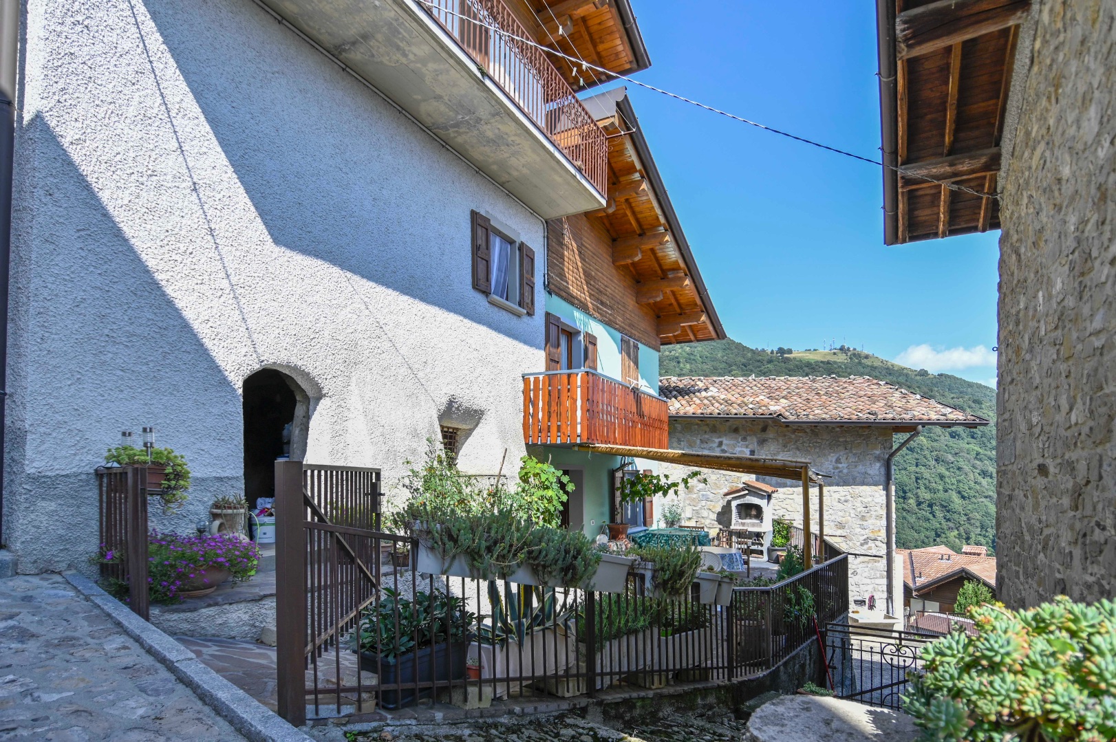Casa Unifamiliare in vendita a Aviatico