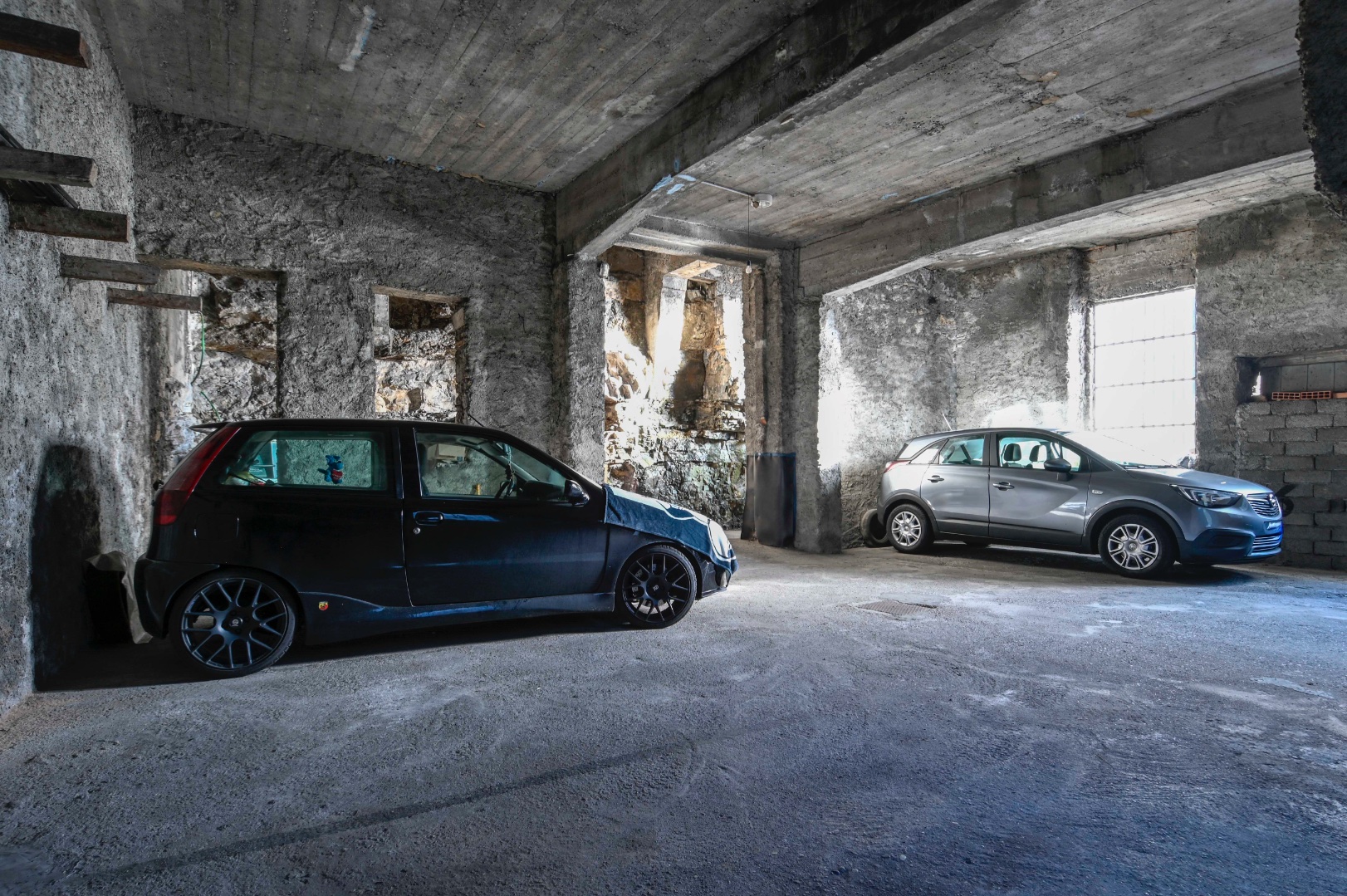 Magazzino in vendita a Gazzaniga