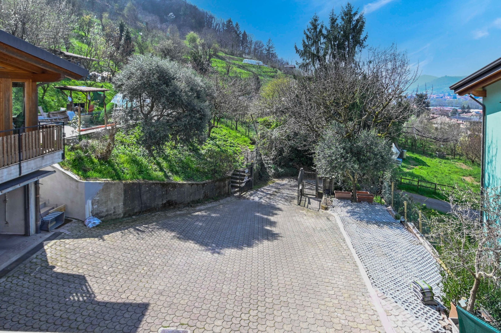 Appartamento in vendita a Pradalunga