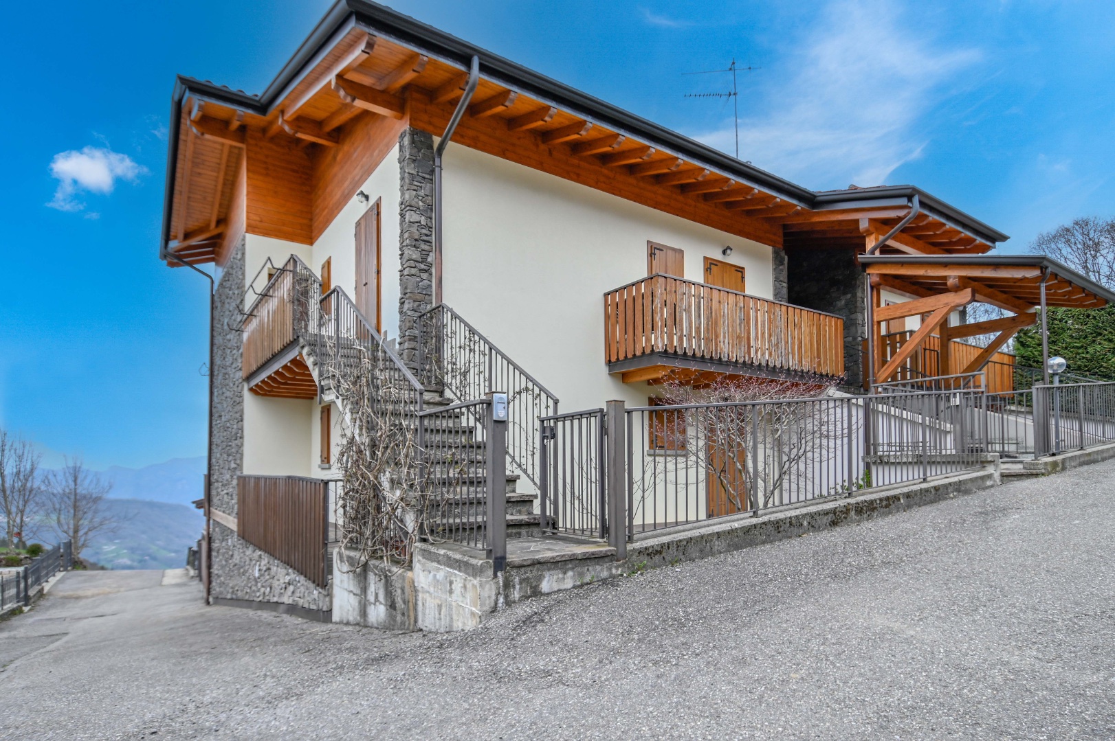 Appartamento in vendita a Aviatico