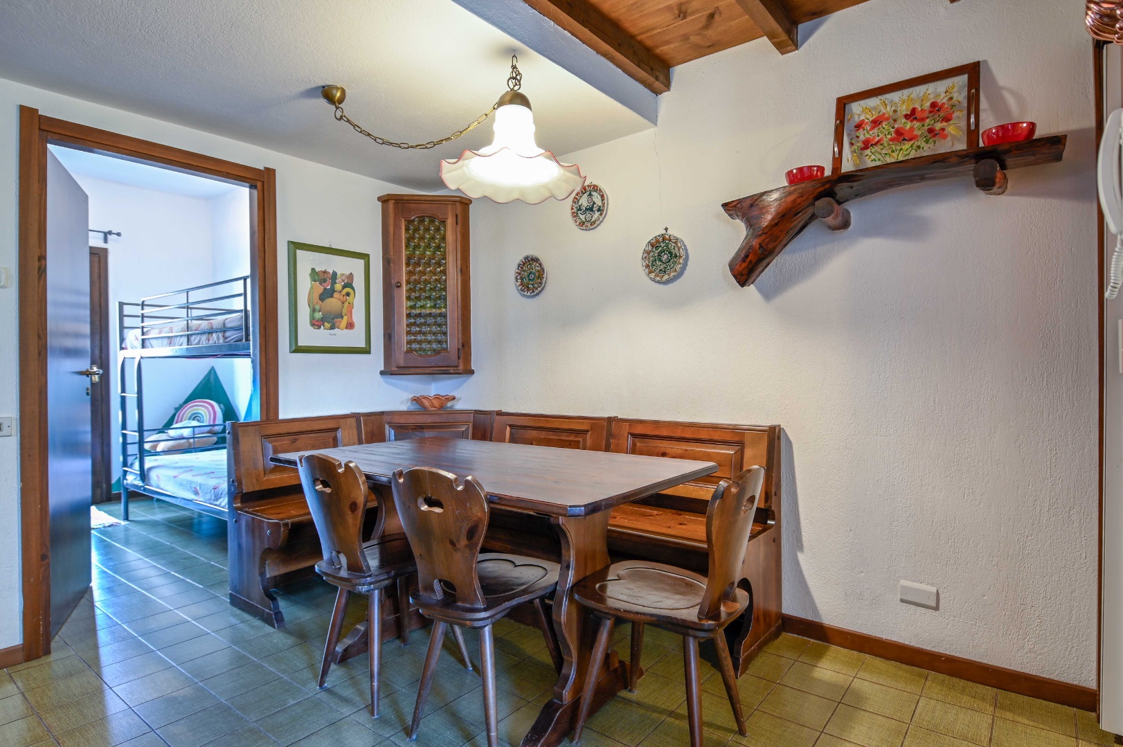 Appartamento in vendita a Selvino