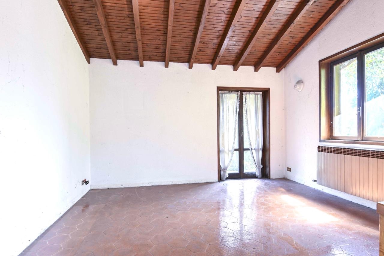 Appartamento in vendita a Selvino
