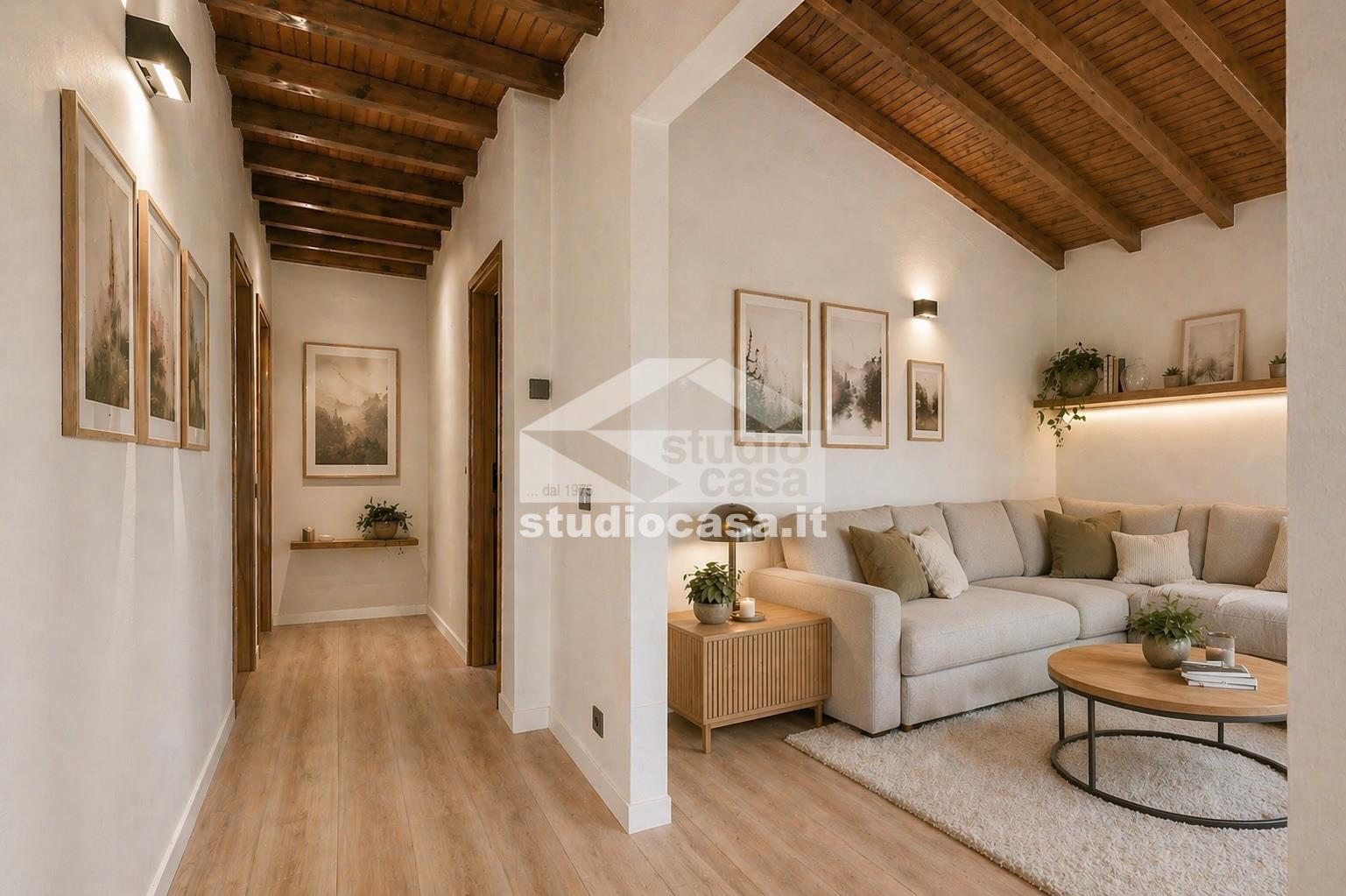 Appartamento in vendita a Selvino