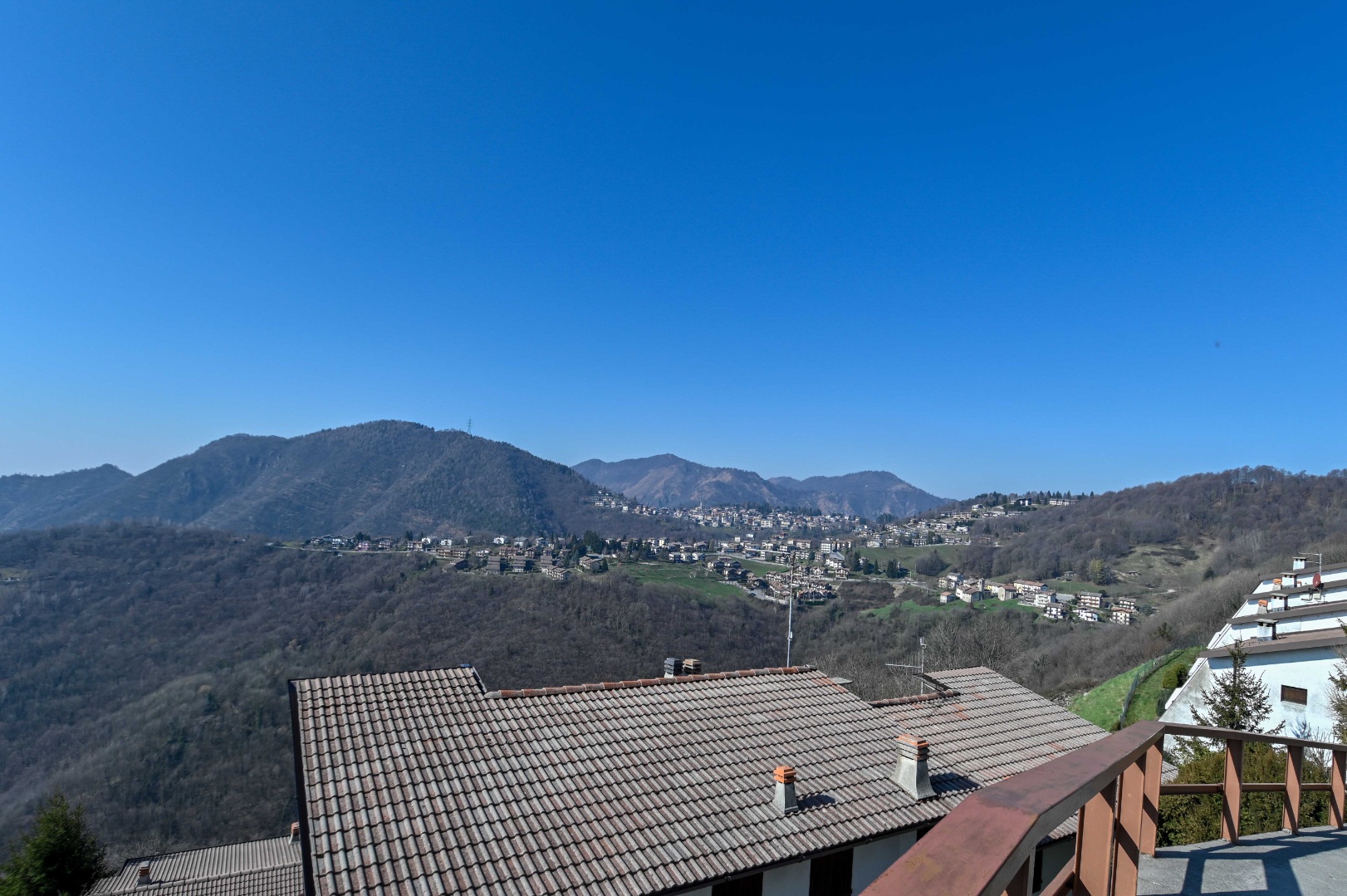 Villa Unifamiliare in vendita a Aviatico