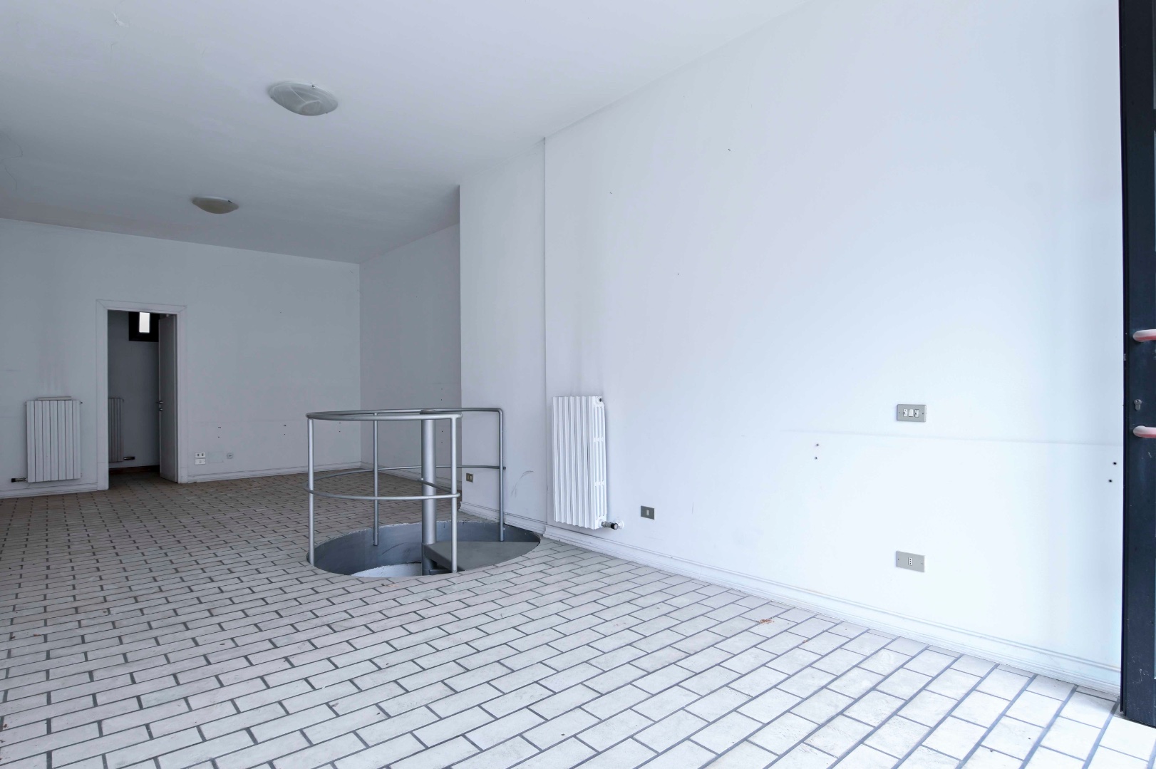 Negozio in vendita a Sant