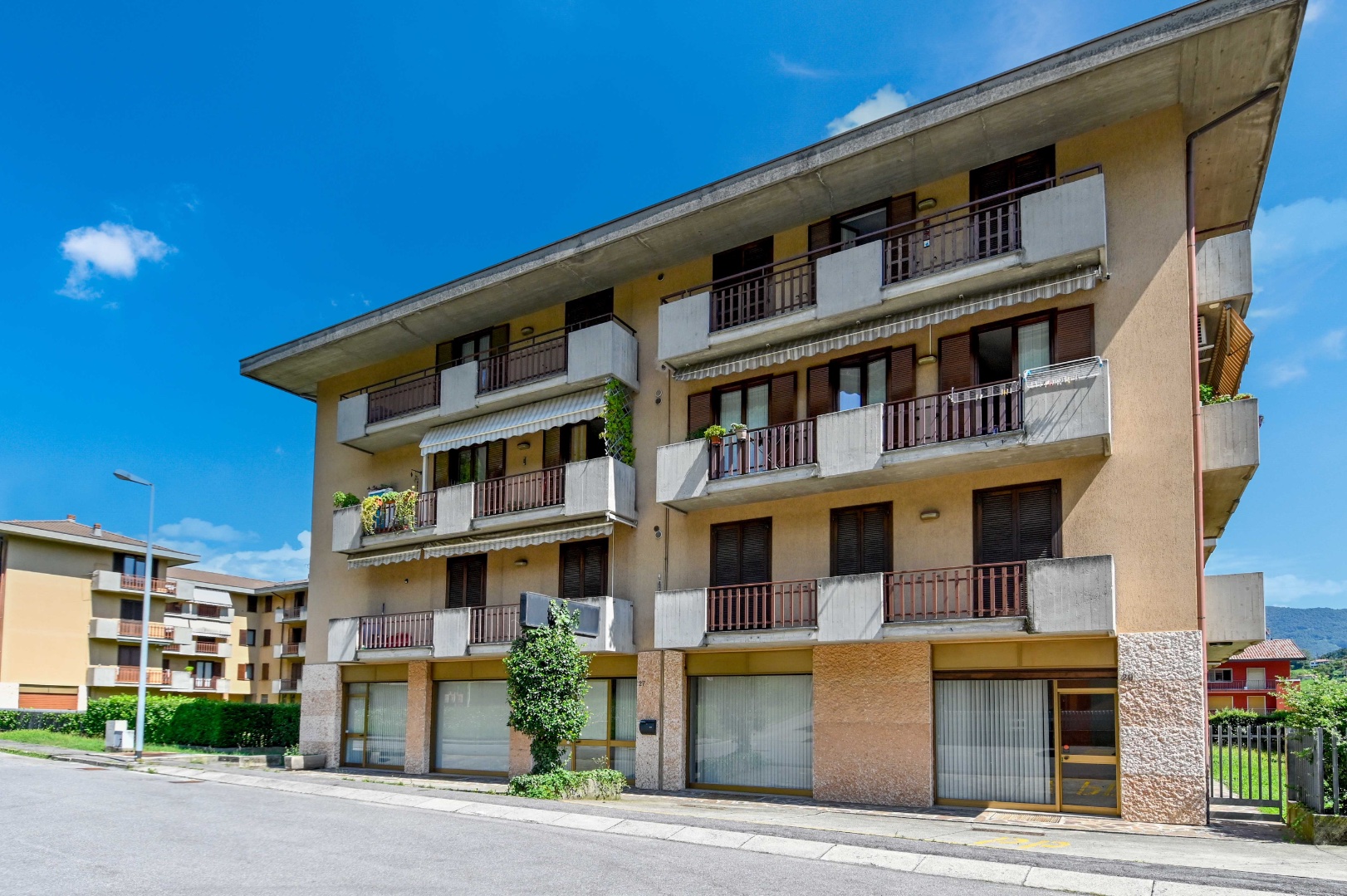 Negozio in affitto a Albino