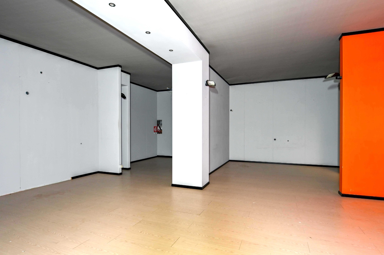 Negozio in affitto a Albino