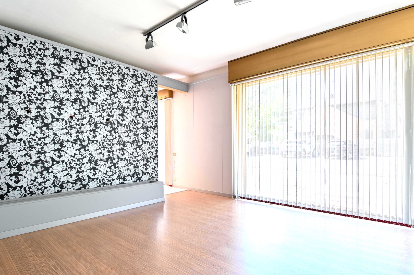 Negozio in affitto a Albino