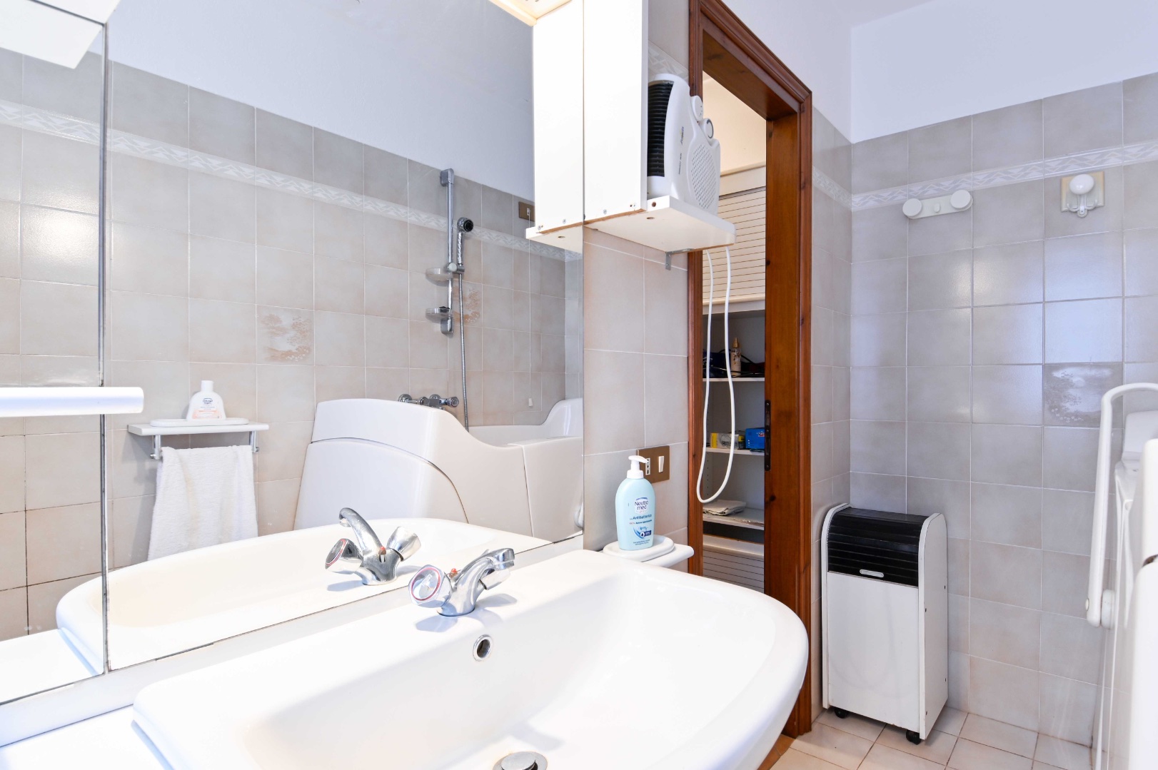 Appartamento in vendita a Aviatico