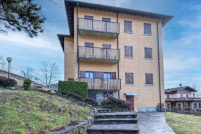 Appartamento in vendita a Selvino
