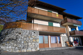 Appartamento in vendita a Selvino