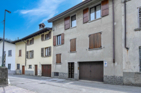 Casa Unifamiliare in vendita a Casnigo