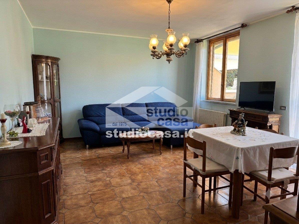 Villa a schiera in vendita a Tavazzano con Villavesco